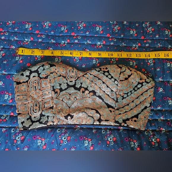 Womens Forever 21 Sequins Blue Gold Black Zipper Back Top Size Small - Picture 2 of 9